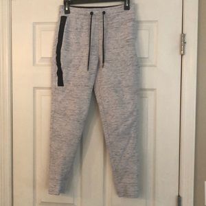 American Eagle joggers